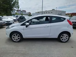 Weiß Gebraucht 2012 Ford Fiesta Trend Kleinwagen | 2.600 € (Fairer Preis)