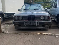 Grau Gebraucht 1988 BMW 320 Cabriolet Performance Cabrio | 8.999 €