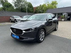 Grau metallic Gebraucht 2022 Mazda CX-30 SUV | 23.989 € (Fairer Preis)