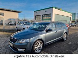Grau Gebraucht 2014 Skoda Octavia Ambition Kombi | 9.999 € (Fairer Preis)