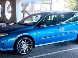 Blau Gebraucht 2010 Renault Laguna III GT Kombi | 8.500 €