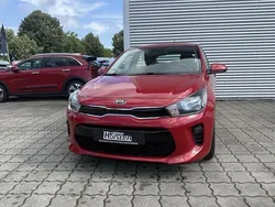 Rot Gebraucht 2017 Kia Rio Edition 7 Limousine | 9.750 € (Fairer Preis)