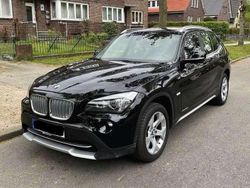 Schwarz Gebraucht 2011 BMW X1 SUV | 10.500 € (Fairer Preis)