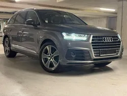 Grau Gebraucht 2017 Audi Q7 S-Line SUV | 21.970 € (Guter Preis)
