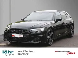 Mythosschwarz metallic Gebraucht 2024 Audi A6 S-Line Kombi | 61.980 €