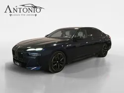 Blau Gebraucht 2023 BMW M760e Performance Limousine | 124.990 €