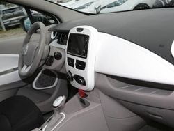 Weiß Gebraucht 2020 Renault Zoe Kleinwagen | 7.990 € (Superpreis)