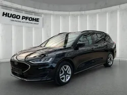 Schwarz Gebraucht 2022 Ford Focus Kombi | 17.340 € (Guter Preis)