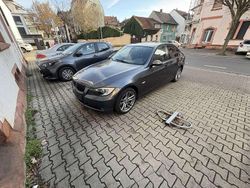 Grau Gebraucht 2006 BMW 320 Limousine | 3.000 € (Guter Preis)