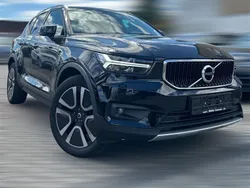Schwarz Gebraucht 2019 Volvo XC40 Momentum SUV | 25.998 € (Fairer Preis)