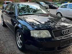 Blau Gebraucht 2004 Audi A6 Limousine | 750 € (Superpreis)