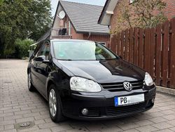 Schwarz Gebraucht 2007 VW Golf V Limousine | 3.600 € (Fairer Preis)