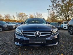 Blau Gebraucht 2020 Mercedes C180 Limousine | 21.900 € (Guter Preis)