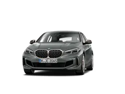 Grau Gebraucht 2024 BMW M135 Comfort Edition Kleinwagen | 39.470 € (Fairer Preis)