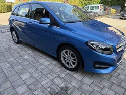Blau Gebraucht 2016 Mercedes B200 Van / Kleinbus | 14.900 € (Fairer Preis)