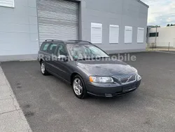 Grau Gebraucht 2007 Volvo V70 Momentum Kombi | 4.550 € (Fairer Preis)
