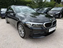 Saphirschwarz Gebraucht 2019 BMW 520 Sport Line Kombi | 23.999 € (Superpreis)