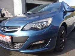 Blau Gebraucht 2015 Opel Astra Selection Kombi | 4.890 € (Superpreis)