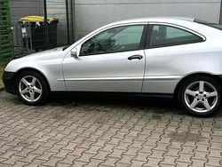 Silber Gebraucht 2004 Mercedes 200 Coupé | 1.350 € (Fairer Preis)