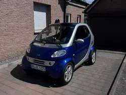 Blau Gebraucht 2000 Smart ForTwo Coupé Kleinwagen | 2.100 € (Fairer Preis)