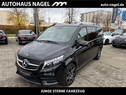Obsidianschwarz (metallic) Gebraucht 2024 Mercedes V300 Exclusive Van / Kleinbus | 90.890 €