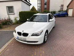 Weiß Gebraucht 2009 BMW 520 Limousine | 9.250 € (Teuer)