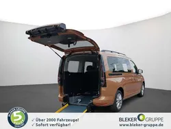 Copper bronze metallic Neu 2025 VW Caddy Life Van / Kleinbus | 43.990 €