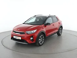 Rot Gebraucht 2018 Kia Stonic Vision SUV | 13.870 € (Fairer Preis)