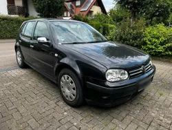 Schwarz Gebraucht 2000 VW Golf IV Edition Limousine | 1.500 € (Superpreis)