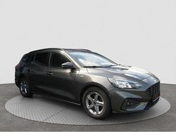 Magneticgrau (metallic) (metallic) Gebraucht 2020 Ford Focus ST-Line Kombi | 18.699 € (Etwas zu teuer)