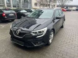 Schwarz Gebraucht 2017 Renault Mégane GrandTour Kombi | 10.990 € (Fairer Preis)