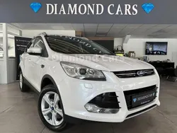 Weiß Gebraucht 2016 Ford Kuga Titanium SUV | 13.490 € (Fairer Preis)