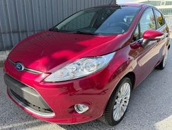 Violett Gebraucht 2011 Ford Fiesta Titanium Kleinwagen | 4.290 € (Fairer Preis)