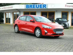 Rot Gebraucht 2021 Ford Focus Limousine | 14.500 € (Guter Preis)