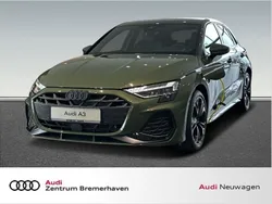 Grün Neu 2025 Audi A3 Sportback e-tron S-Line Limousine | 46.880 € (Fairer Preis)