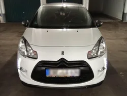 Weiß Gebraucht 2011 Citroën DS3 Kleinwagen | 7.500 € (Fairer Preis)