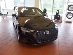 Schwarz brillantschwarz Gebraucht 2024 Audi A3 Sportback Limousine | 27.750 € (Superpreis)