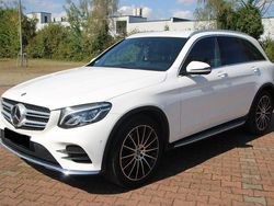 Weiß Gebraucht 2018 Mercedes GLC350 AMG line SUV | 31.790 € (Fairer Preis)