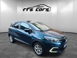 Blau Gebraucht 2019 Renault Captur LIMITED SUV | 13.680 € (Fairer Preis)
