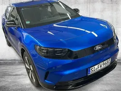 Blau Gebraucht 2024 Ford Capri SUV | 52.900 € (Superpreis)