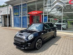 Schwarz Gebraucht 2020 Mini Cooper Kleinwagen | 23.490 € (Fairer Preis)