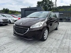 Braun Gebraucht 2012 Peugeot 208 Active Kleinwagen | 4.600 € (Etwas zu teuer)
