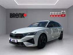 Grau Neu 2025 Skoda Octavia RS Limousine | 38.950 € (Guter Preis)