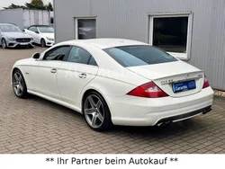 Weiß Gebraucht 2008 Mercedes CLS63 AMG AMG Limousine | 18.980 € (Superpreis)