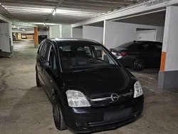 Schwarz Gebraucht 2005 Opel Meriva Van / Kleinbus | 1.500 € (Fairer Preis)