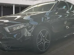 Schwarz Gebraucht 2020 Mercedes A250 AMG line Limousine | 24.750 € (Fairer Preis)