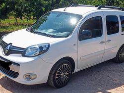 Weiß Gebraucht 2016 Renault Kangoo Intens Van / Kleinbus | 10.750 € (Fairer Preis)