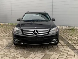 Schwarz Gebraucht 2009 Mercedes C220 Avantgarde Kombi | 4.590 € (Superpreis)