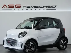 Weiß Gebraucht 2020 Smart ForTwo Electric Drive Passion Limousine | 9.800 € (Fairer Preis)