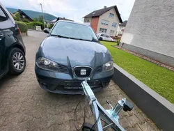Grau Gebraucht 2007 Seat Ibiza Limousine | 1.500 €
